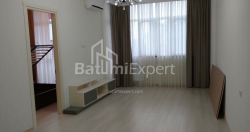 公寓 3-комн 66.8 m² - 优素福·科巴拉泽, Batumi