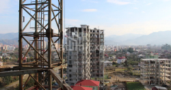 公寓 89.15 平方米的公寓 - 莱赫和玛丽亚·卡钦斯基, Batumi, 佐治亚州。