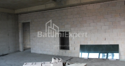 公寓 89.15 平方米的公寓 - 莱赫和玛丽亚·卡钦斯基, Batumi, 佐治亚州。