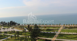公寓 75.75 平方米的公寓 - 莱赫和玛丽亚·卡钦斯基, Batumi, 佐治亚州。