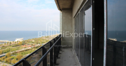 公寓 75.75 平方米的公寓 - 莱赫和玛丽亚·卡钦斯基, Batumi, 佐治亚州。