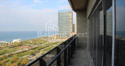 公寓 75.75 平方米的公寓 - 莱赫和玛丽亚·卡钦斯基, Batumi, 佐治亚州。