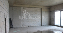 公寓 2-комн 75.8 m² - 莱赫和玛丽亚·卡钦斯基, Batumi