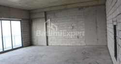 公寓 2-комн 75.8 m² - 莱赫和玛丽亚·卡钦斯基, Batumi
