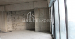 公寓 172.82 平方米的公寓 - 莱赫和玛丽亚·卡钦斯基, Batumi, 佐治亚州。